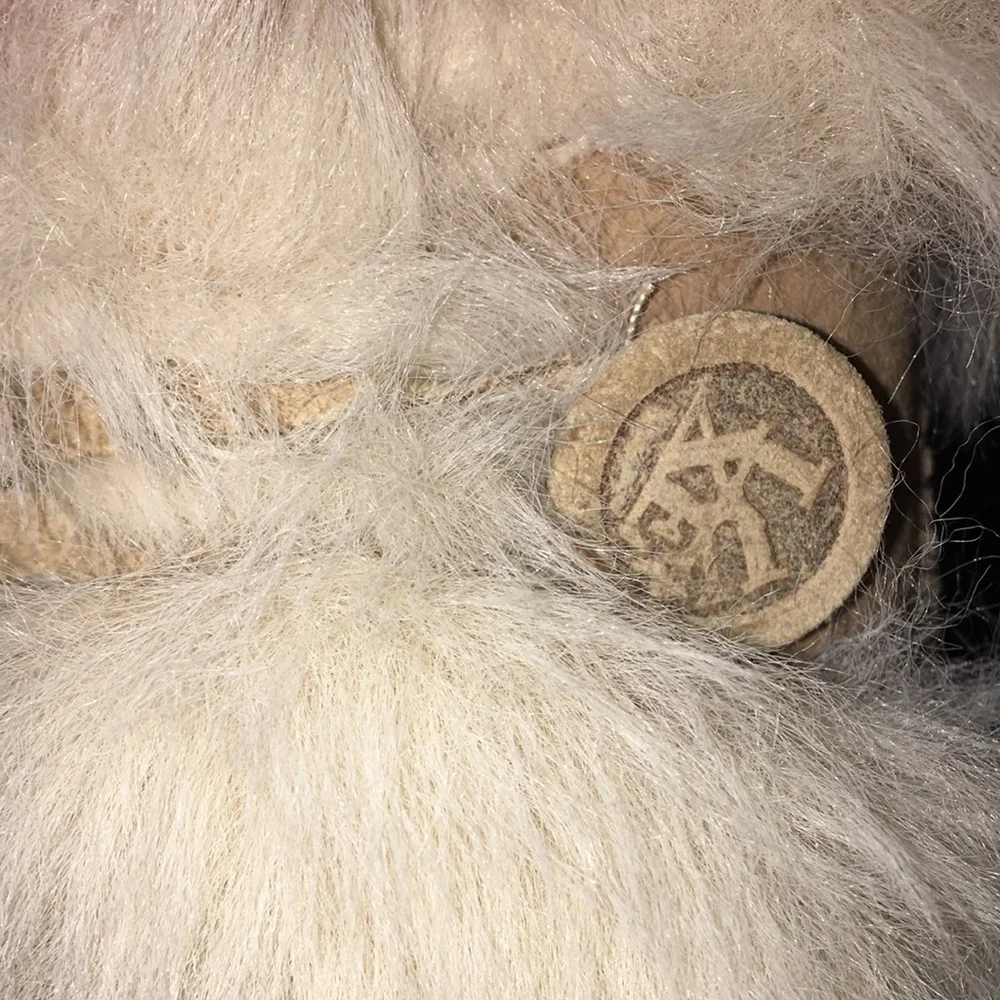 NWOT Australia Luxe Collection Leather Faux Fur Kids Nordic Sand